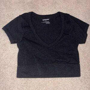 Garage Ribbed V Neck Short Sleeve Shirt Womens Size Medium